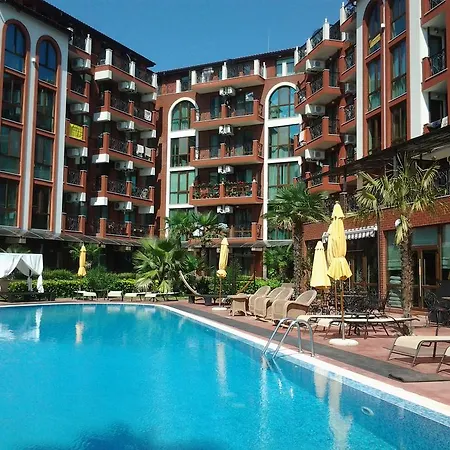 Apartment Chateau Del Marina Plus